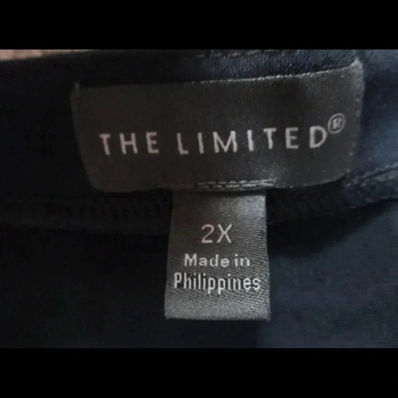 Limited Womens Shirt 2X Blue Sleeveless Round Neck Tie
Stretch Classic Fit - Picture 5 of 5